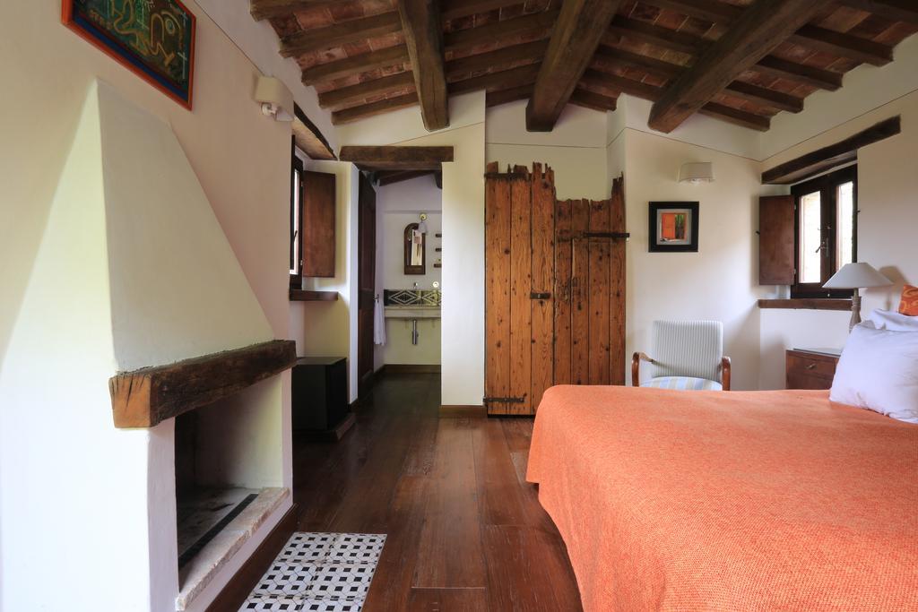 Borgo Di Carpiano Mengara Exterior photo
