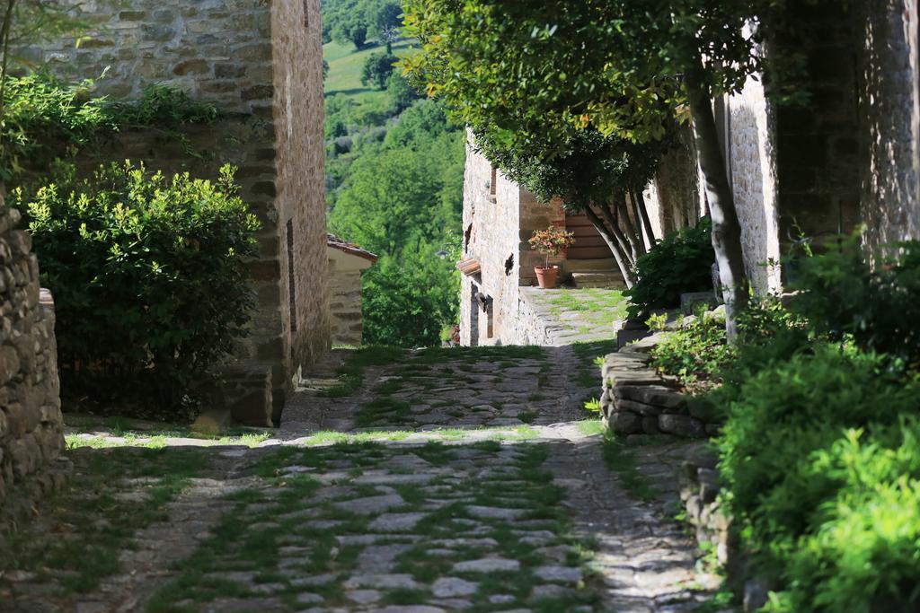 Borgo Di Carpiano Mengara Exterior photo